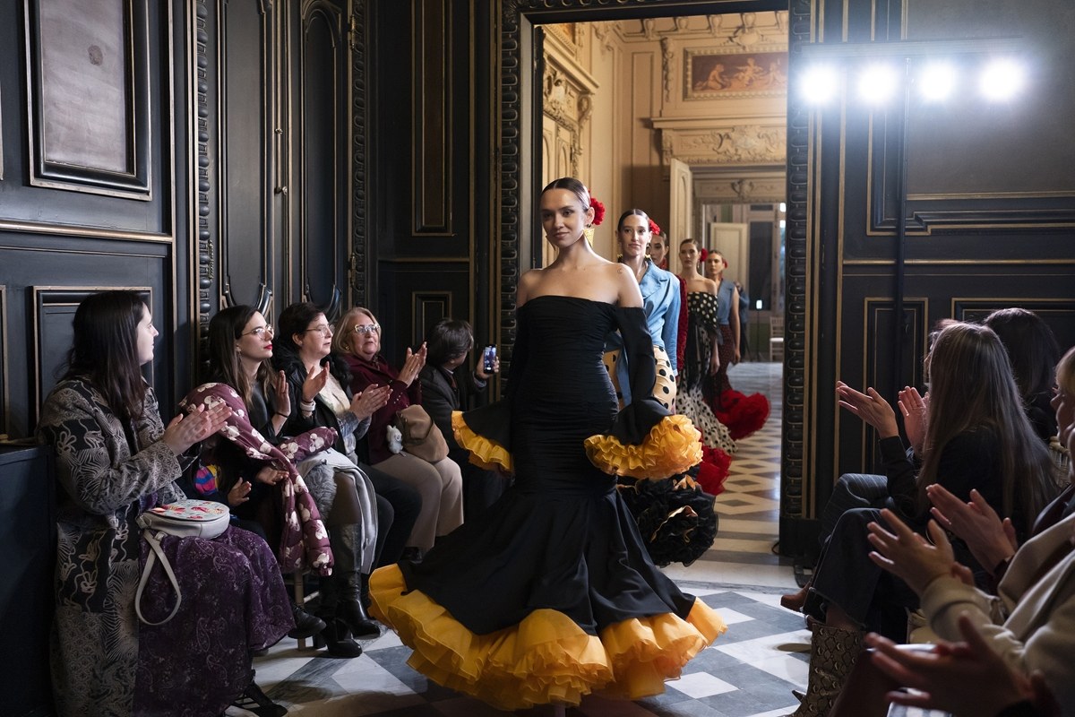Desfile · alumna MMExpression